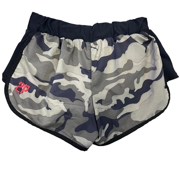 2POOD Workout Shorts XS Camo Print Green Black CrossFit - Picture 2 of 9